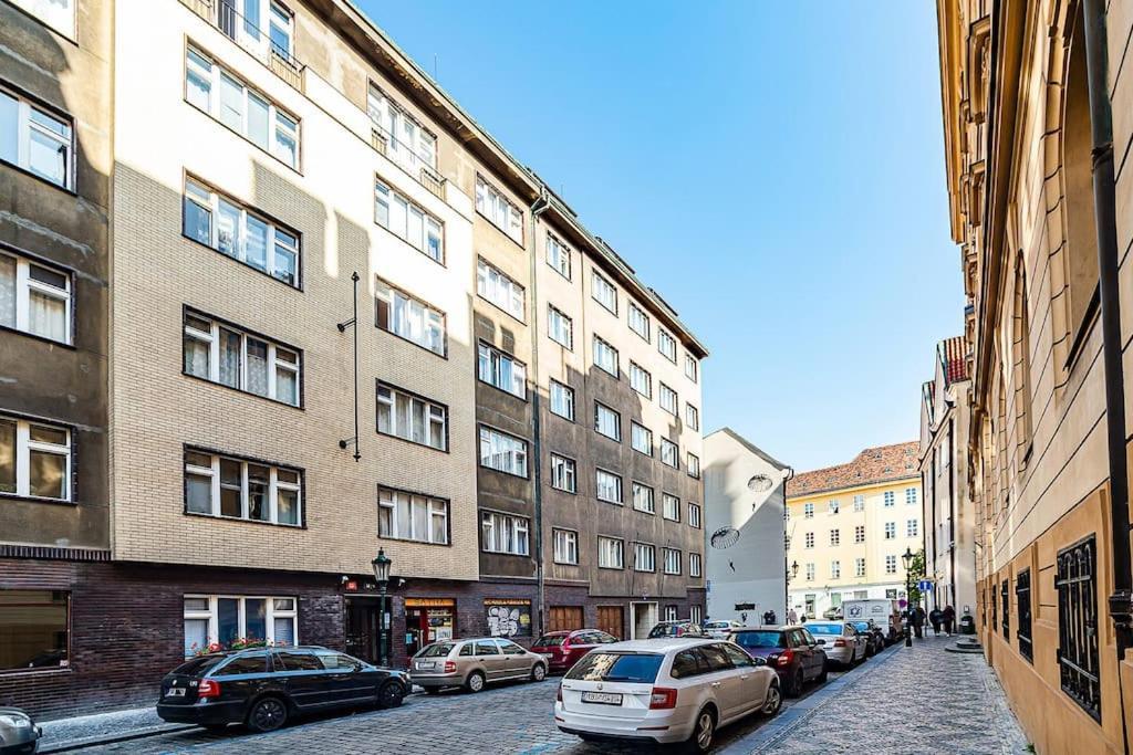 Cozy Old Town Stay - 1-Bedroom Apartment Prague Ngoại thất bức ảnh